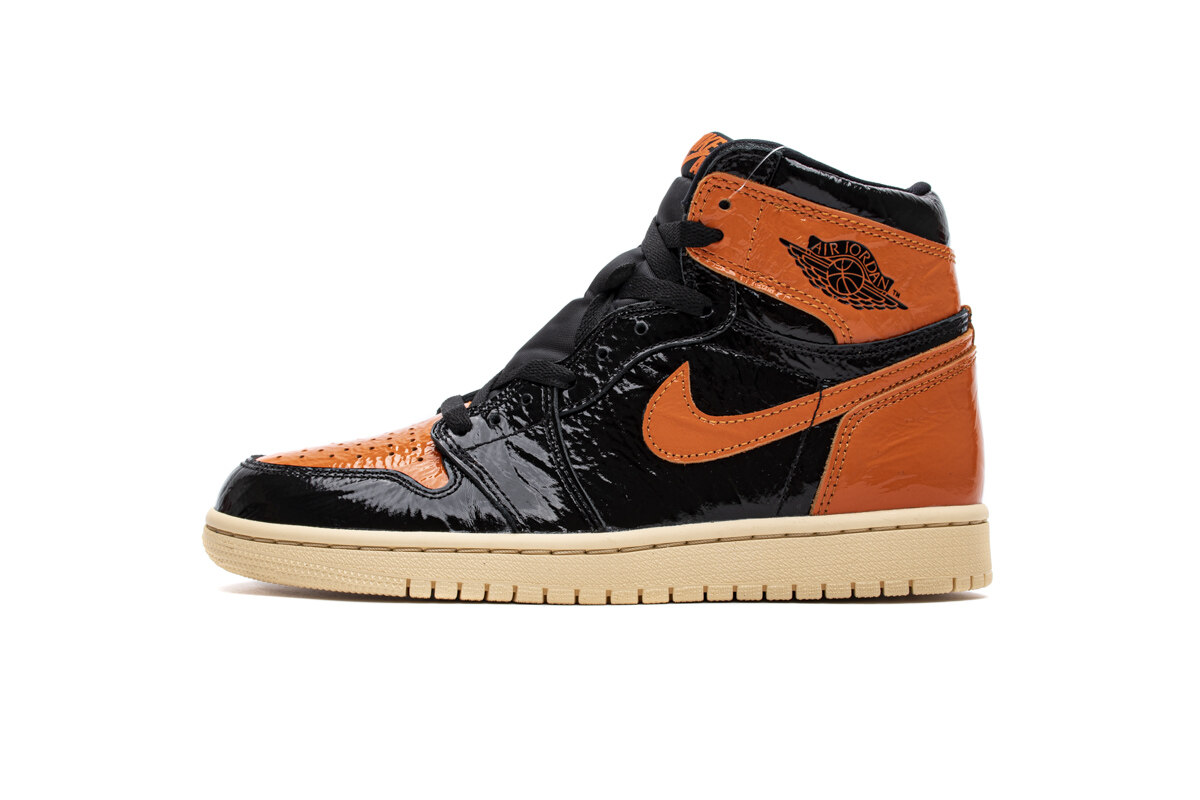 Air Jordan 1 Retro High Shattered Backboard 3.0 555088-028