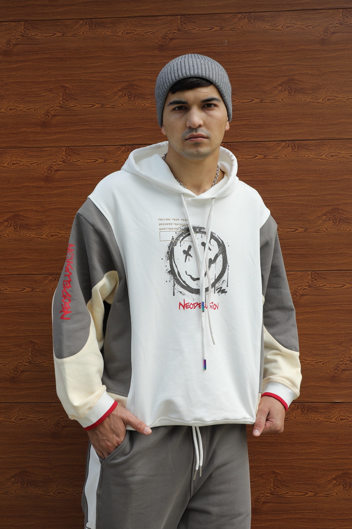 Neodelusion Full Sleeve Comfortable Pullover Hoodies white Mocha