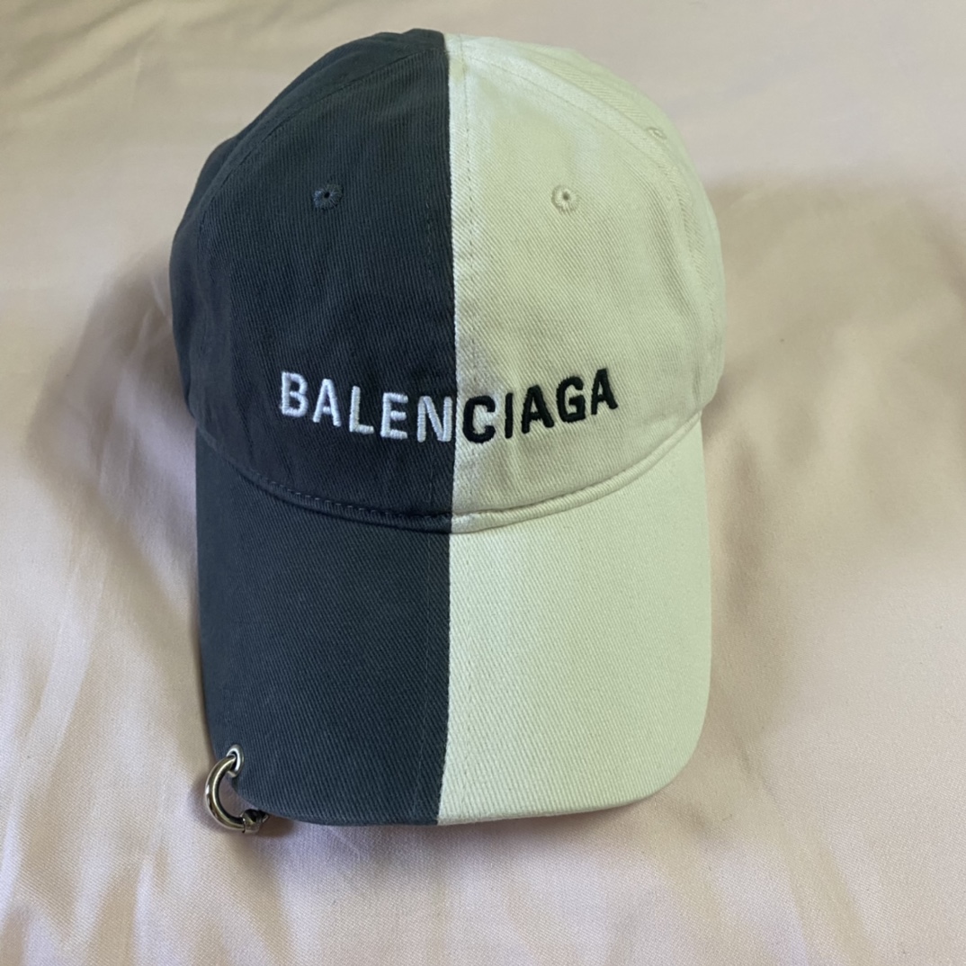 Balenciaga union hat