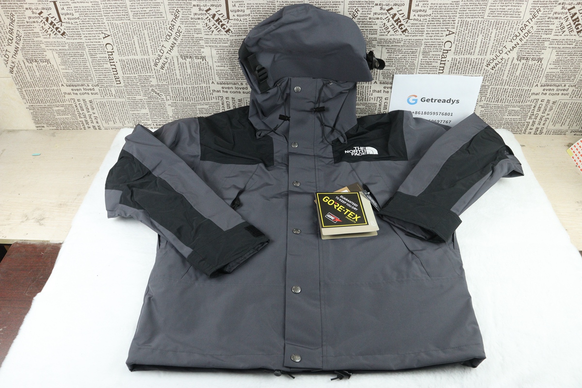 The North Face 1990 Mountain Jacket Gore Tex Graphite Grey