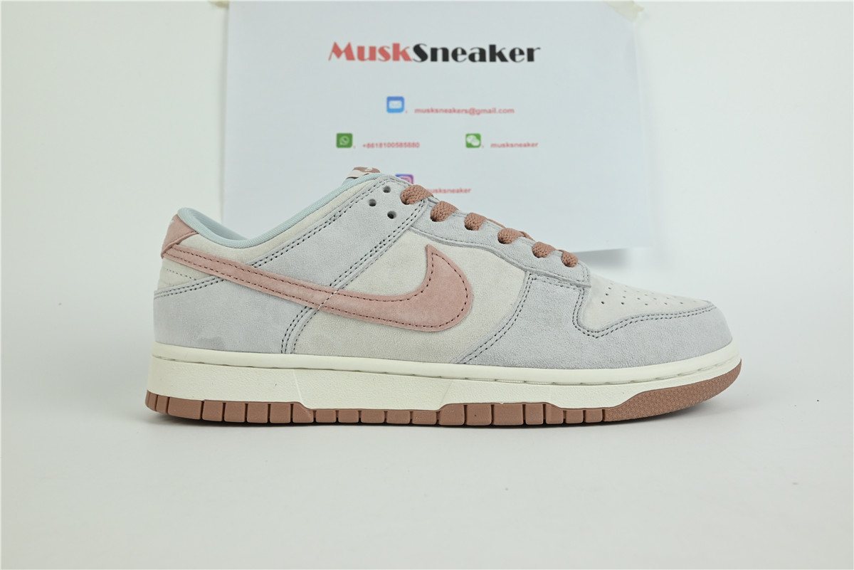 Nike Dunk Low Fossil Rose