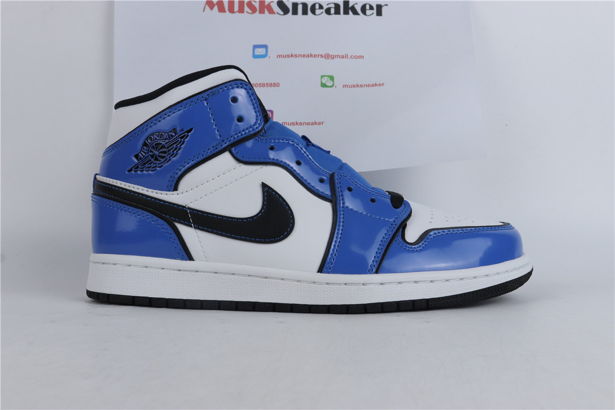 Air Jordan 1 Mid Signal Blue