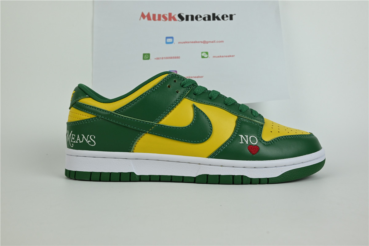 Nike SB Dunk Low Supreme By Any Means Brazil