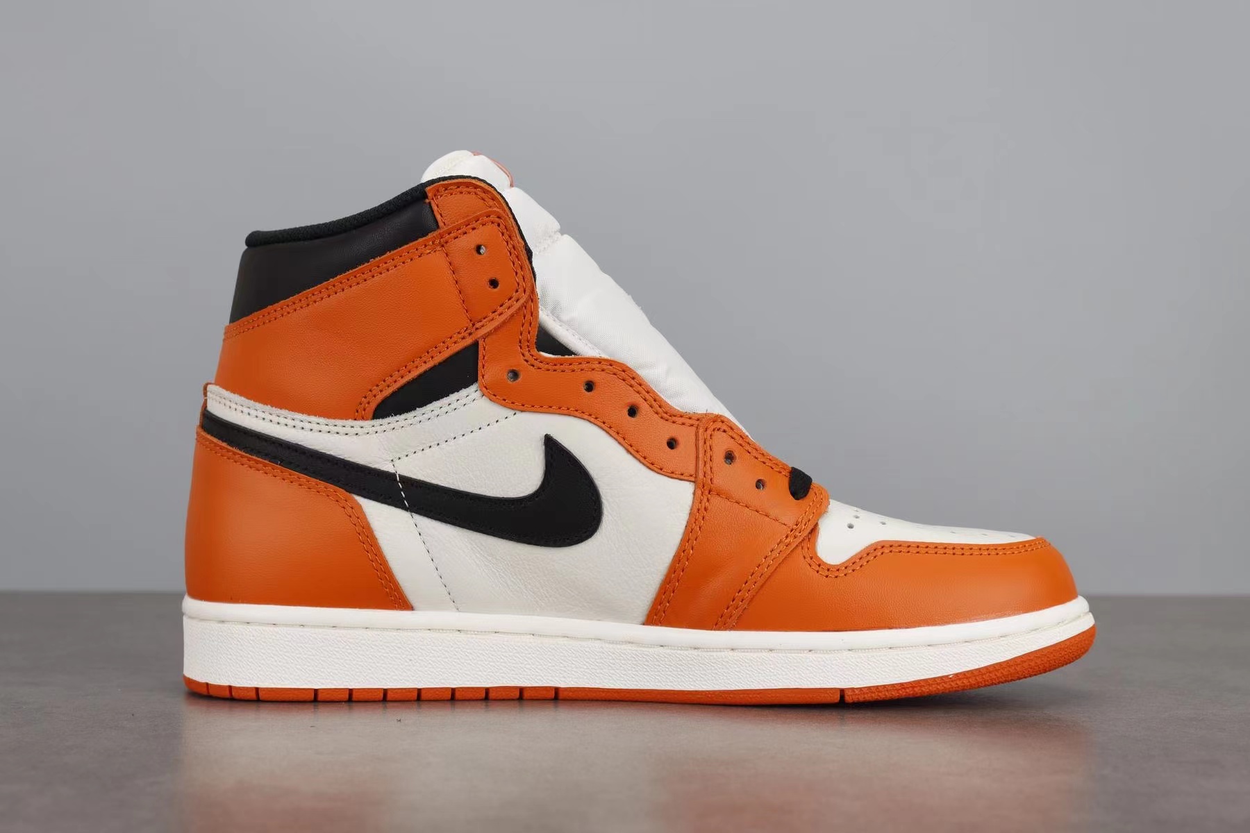 Air Jordan 1 Retro Reverse Shattered Backboard