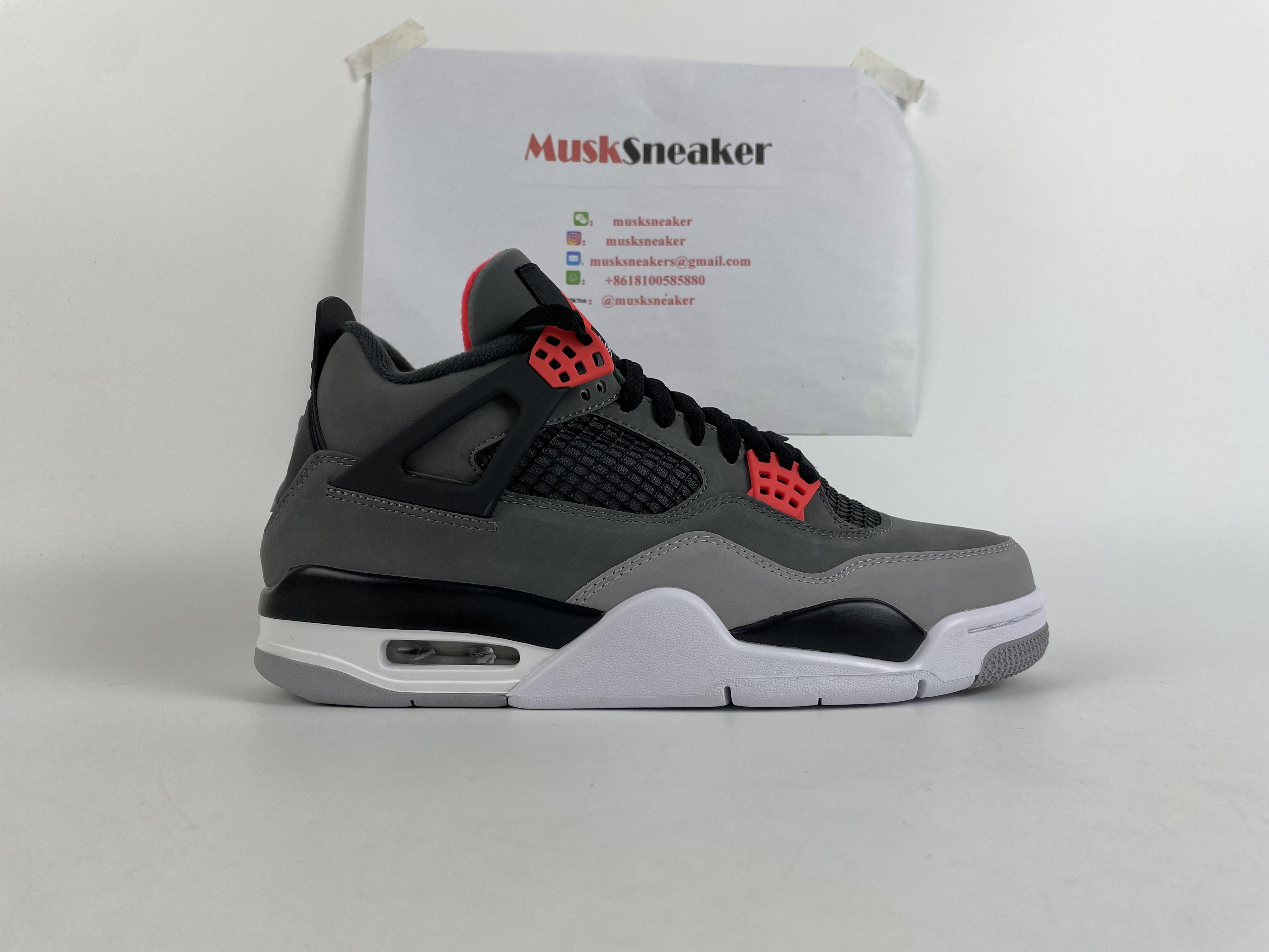 Air Jordan 4 Retro Infrared