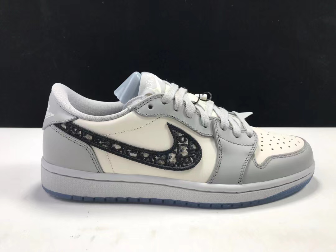 Air Jordan 1 Retro Low Dior,Air Jordan 1 Low : Sneakers Online - Buy Sneakers for Men & Women, Sneakers Online - Buy Sneakers for Men & Women