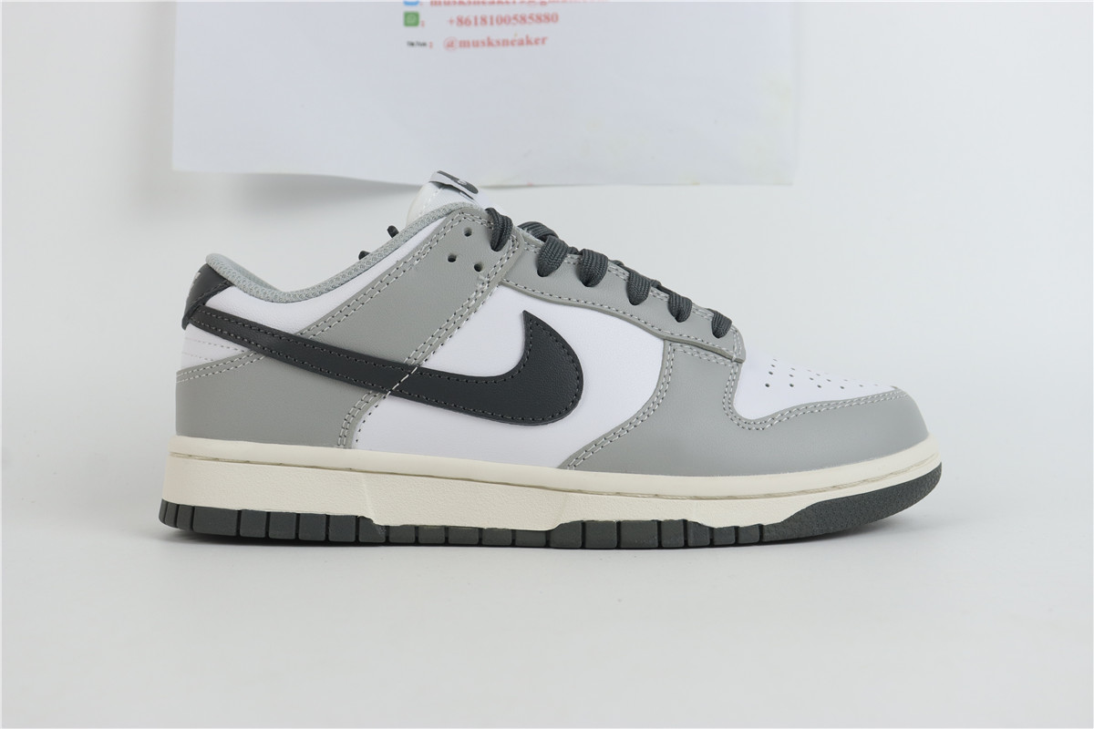 Nike Dunk Low Light Smoke Grey (W)