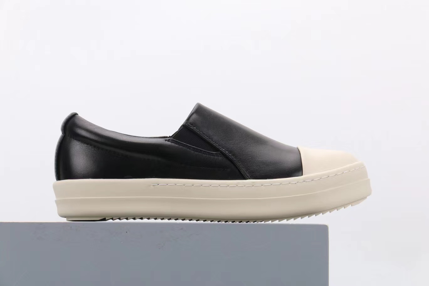 Rick Owens Strobe Low Black whitout laces