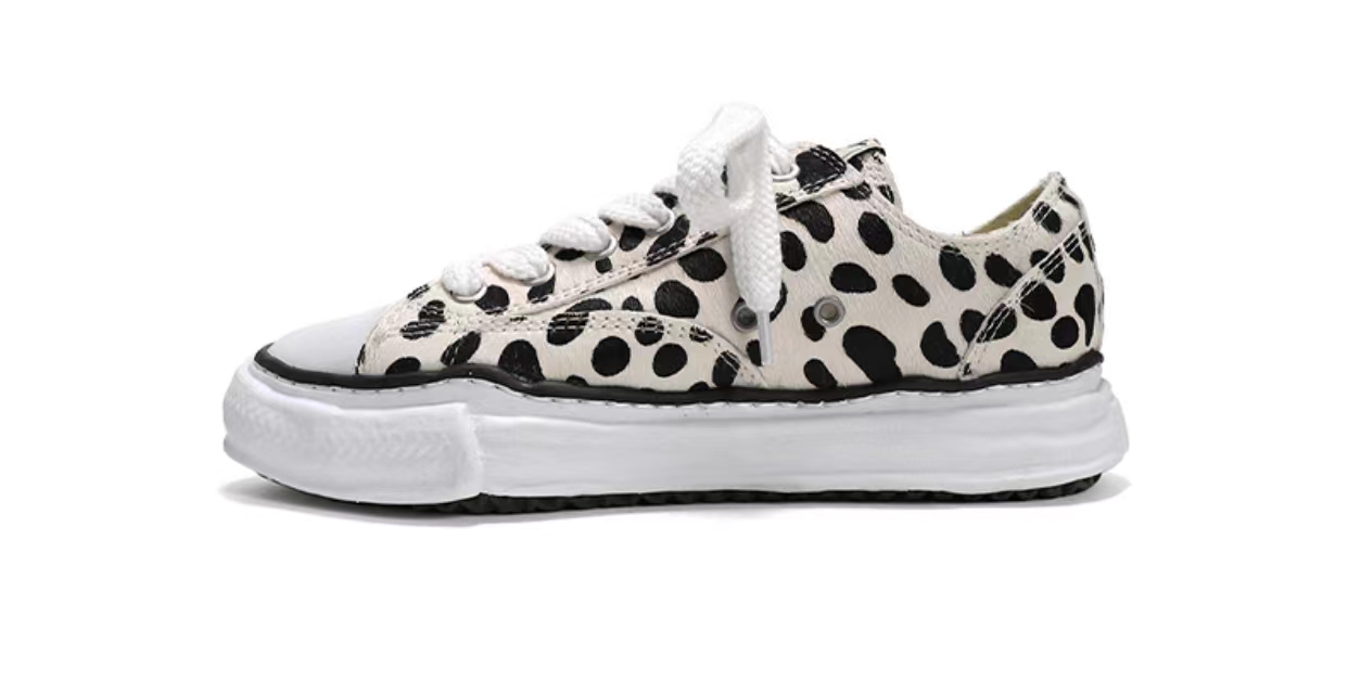 Maison MIHARA YASUHIRO Peterson Low Sneakers Dalmatian