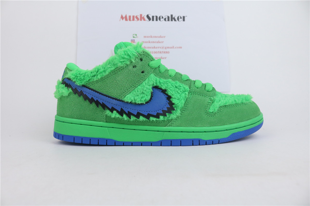 Nike SB Dunk Low Grateful Dead Bears Green