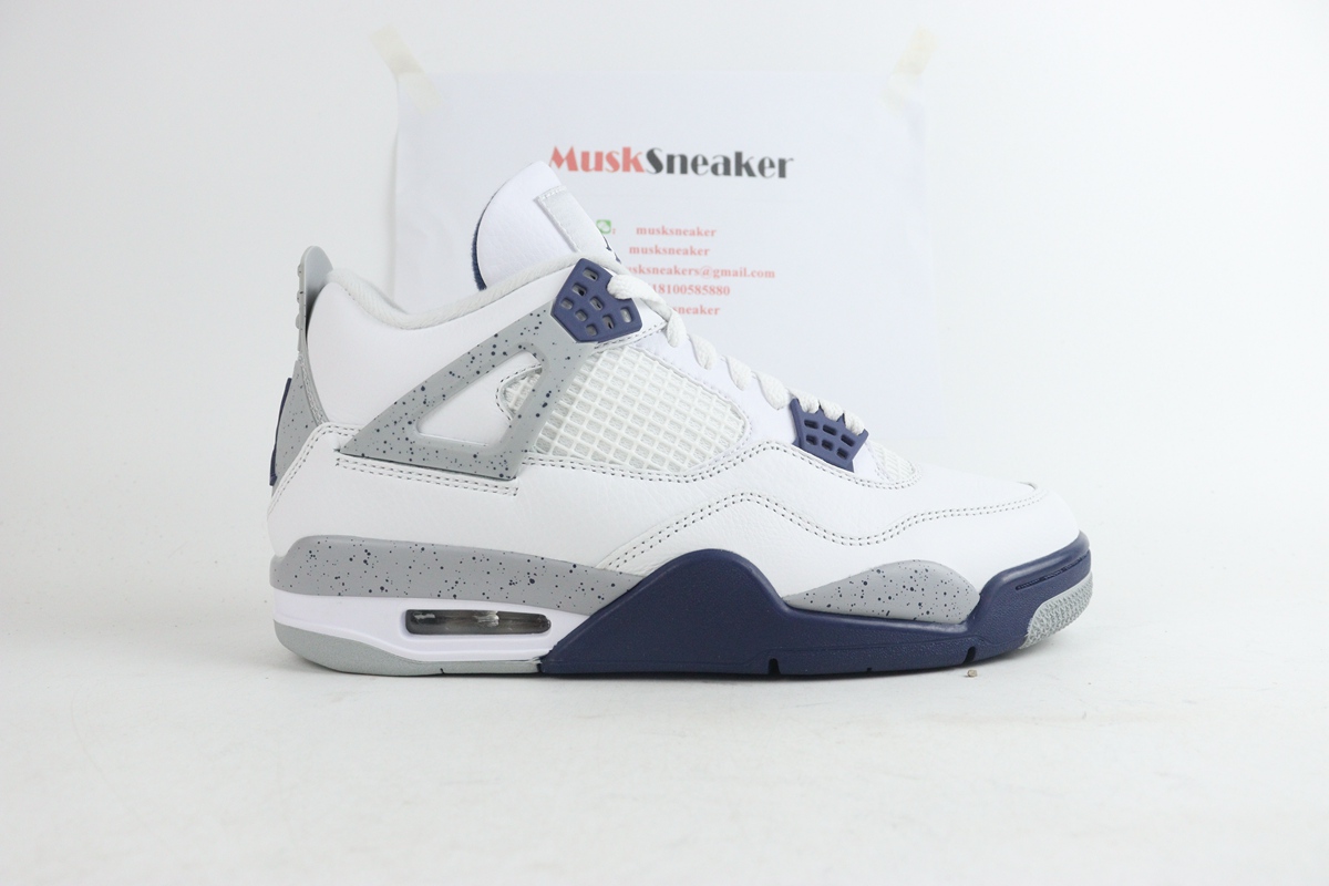 Air Jordan 4 Midnight Navy