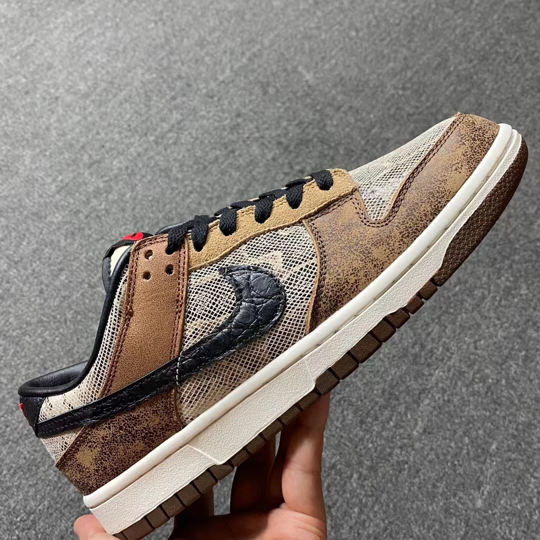 Nike Dunk Low Premium CO.JP Brown Snakeskin,Specials : Sneakers Online - Buy Sneakers for Men & Women, Sneakers Online - Buy Sneakers for Men & Women