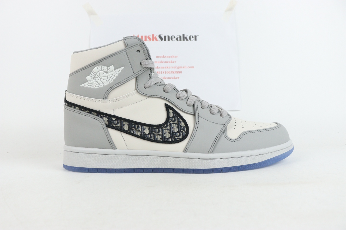 Air Jordan 1 Retro High Dior (Special Dior Box),Air Jordan 1 High : Sneakers Online - Buy Sneakers for Men & Women, Sneakers Online - Buy Sneakers for Men & Women