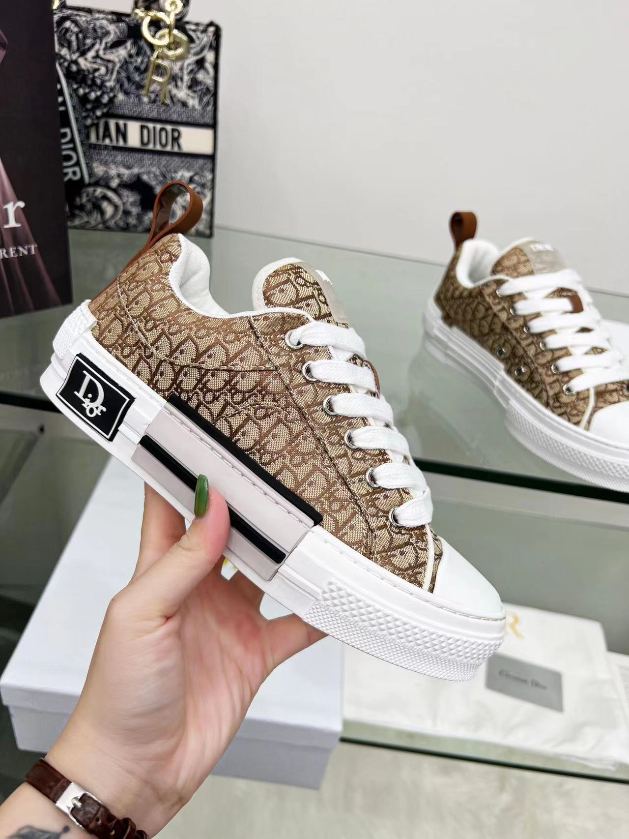 Dior B23 Skater Low Top Beige Dior Oblique Jacquard,Other : Sneakers Online - Buy Sneakers for Men & Women, Sneakers Online - Buy Sneakers for Men & Women