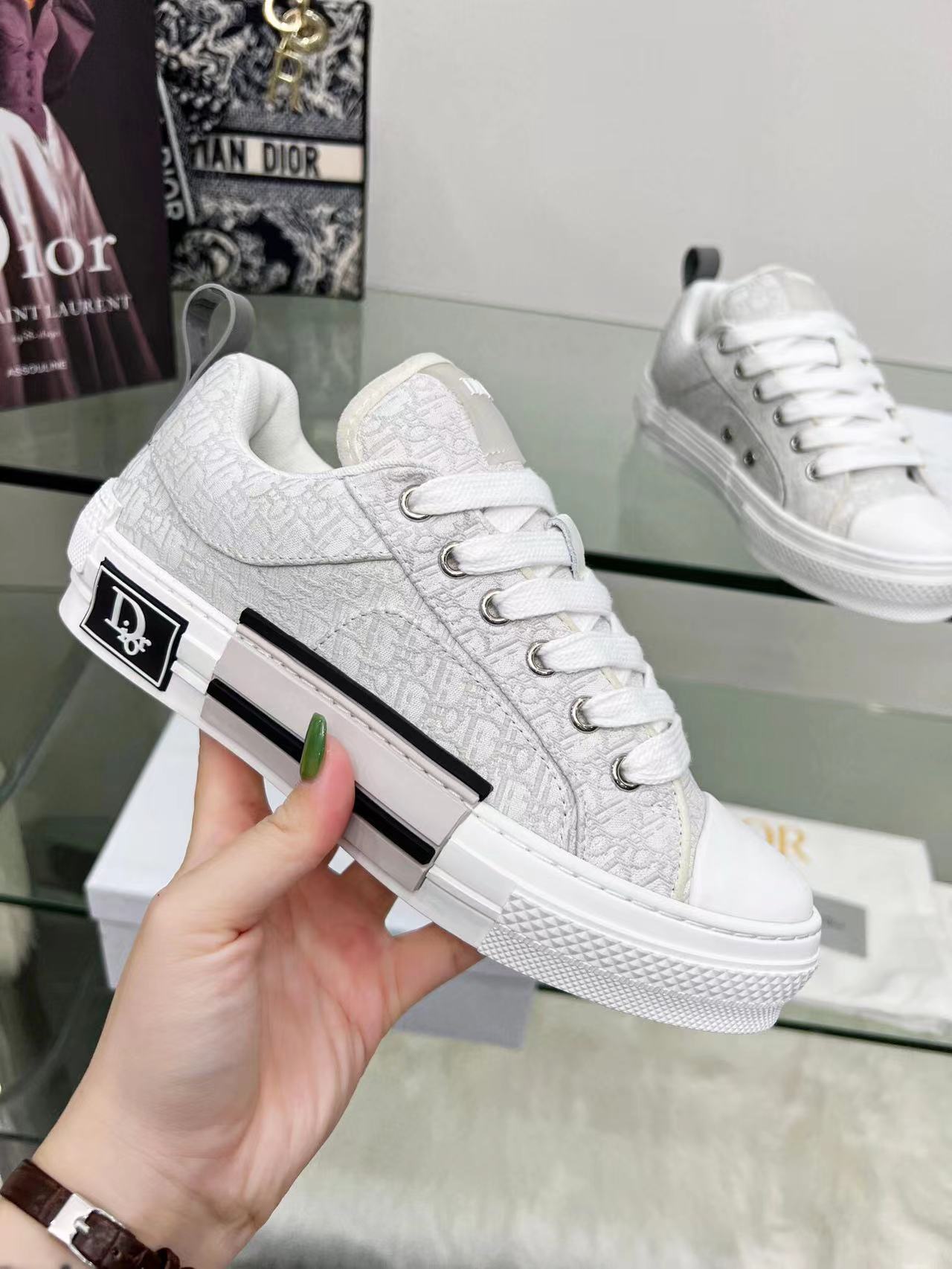 Dior B23 Skater Low Top Gray Dior Oblique Jacquard,Specials : Sneakers Online - Buy Sneakers for Men & Women, Sneakers Online - Buy Sneakers for Men & Women