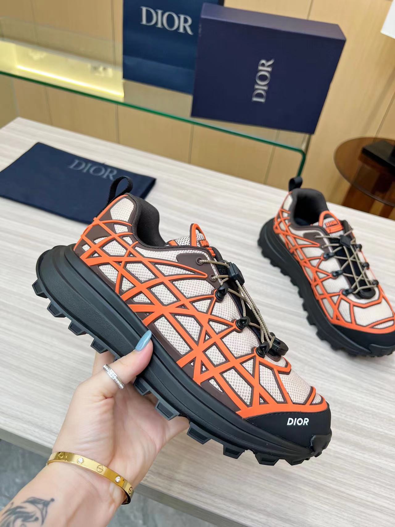 Dior B31 Runner Beige Orange