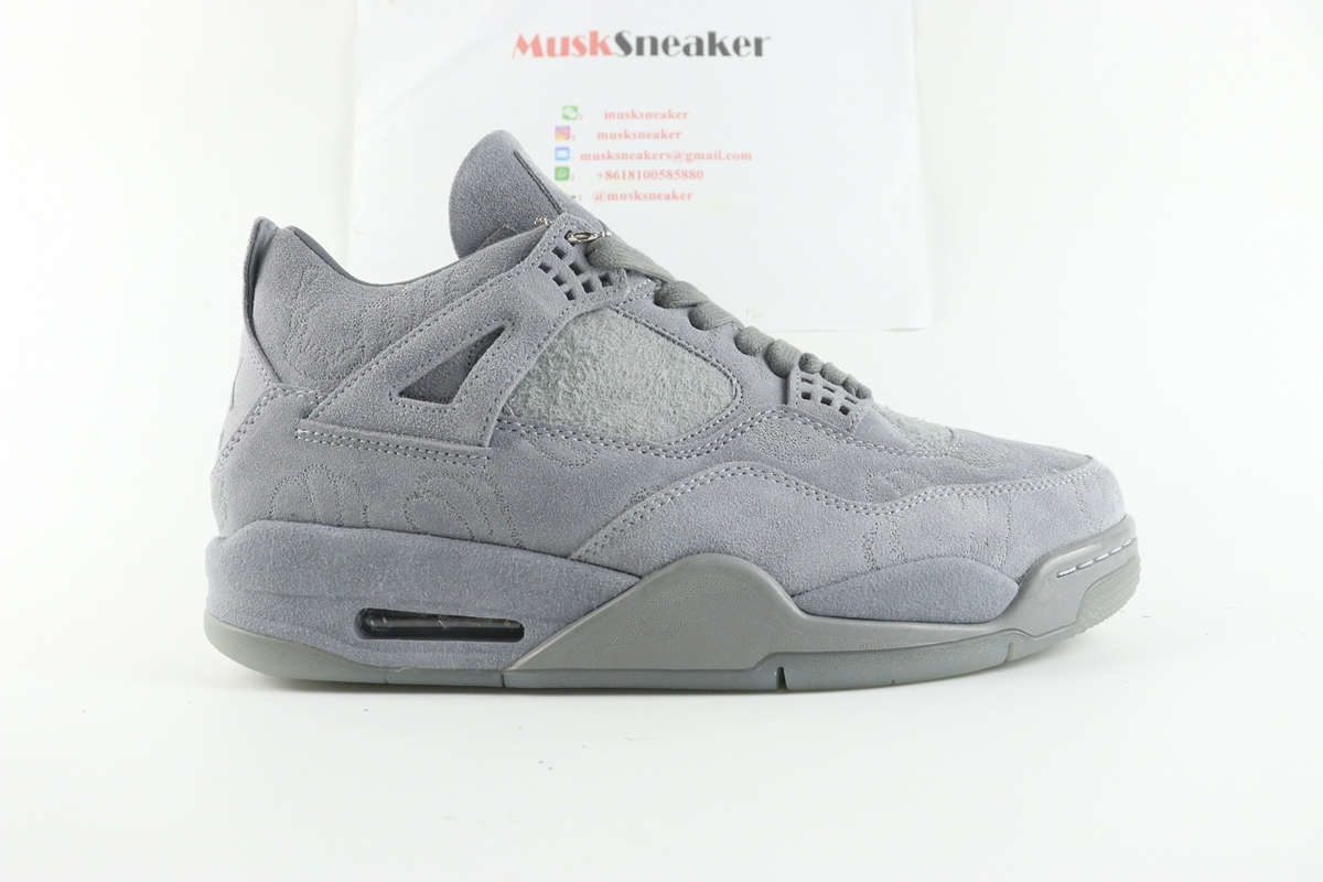 Air Jordan 4 Retro Kaws 930155-003