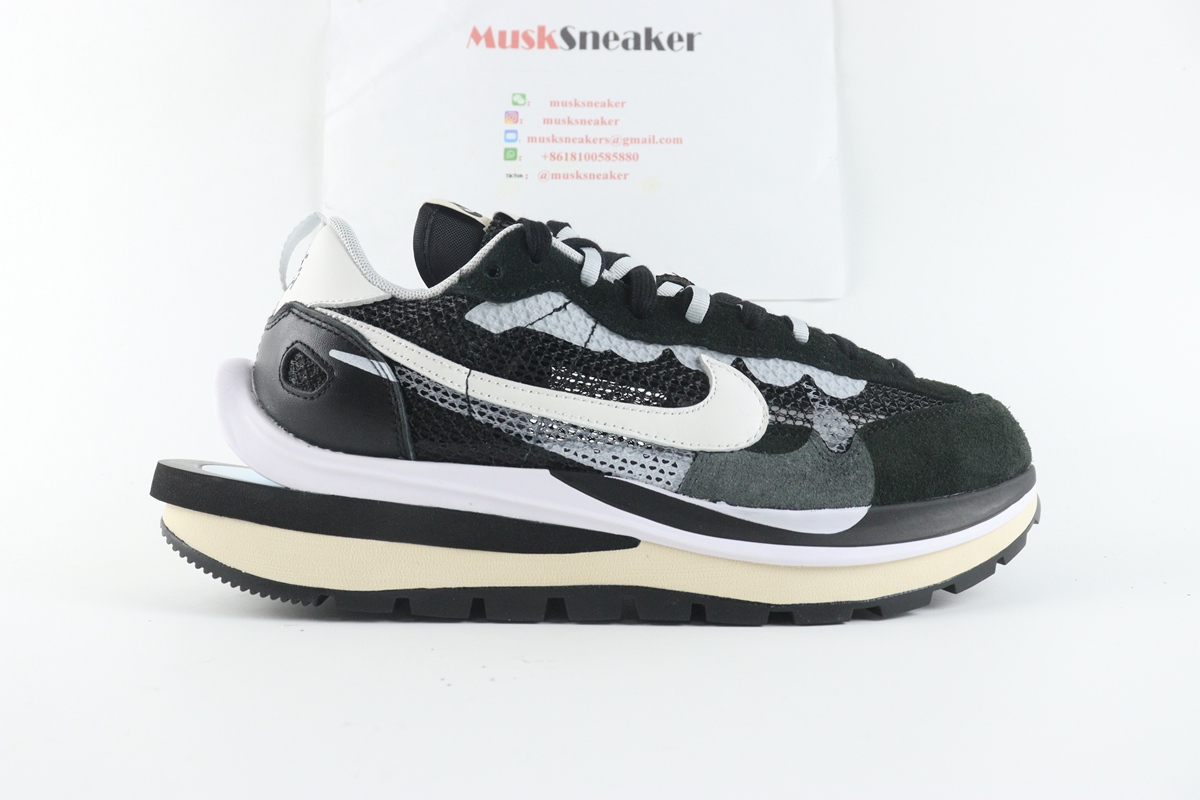 Nike x Sacai Pegasua Vaporfly Black White CI9928-001,Nike : Sneakers Online - Buy Sneakers for Men & Women, Sneakers Online - Buy Sneakers for Men & Women