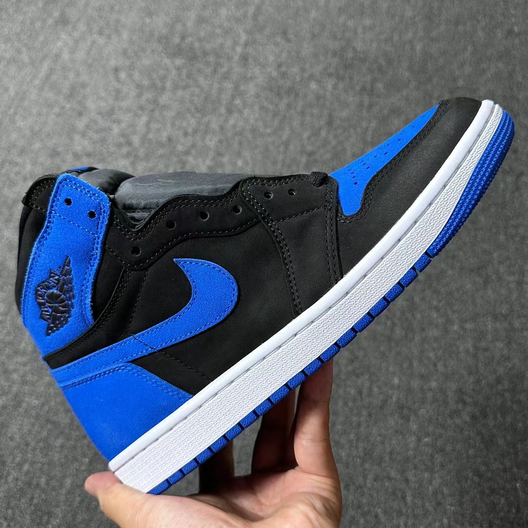 Air Jordan 1 Royal Suede