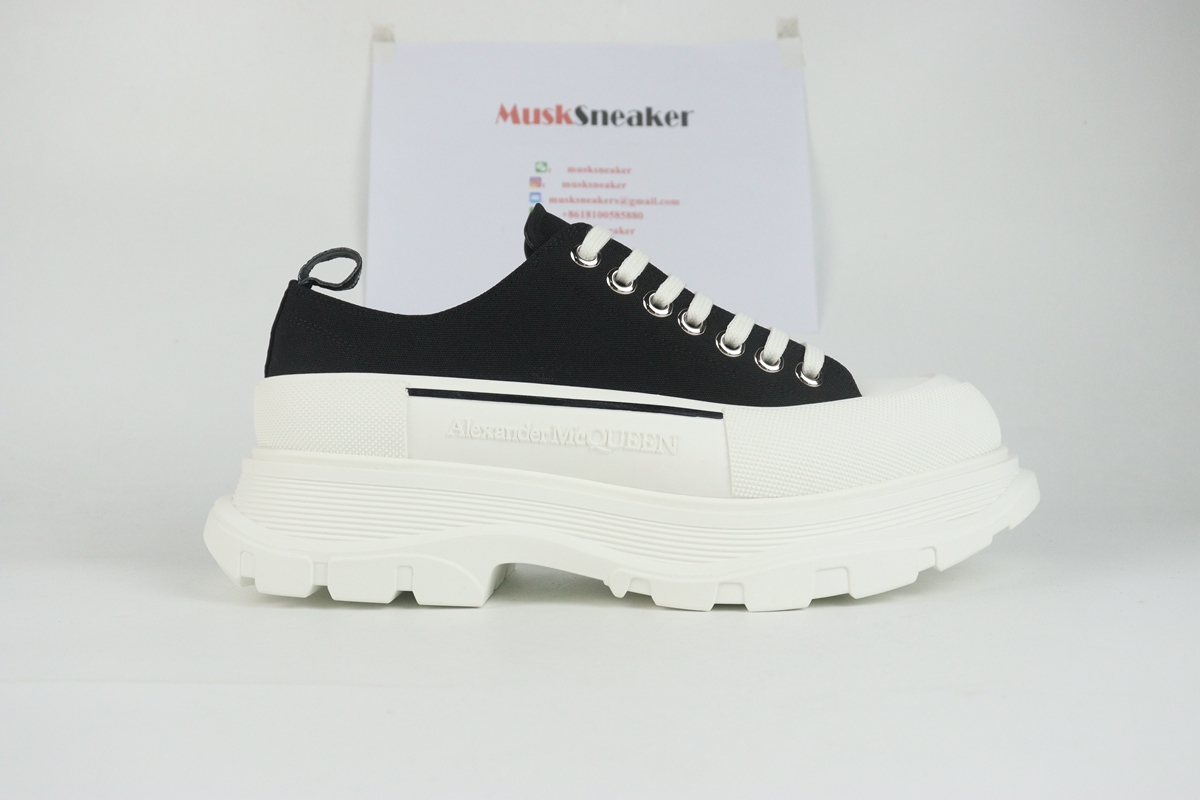 Alexander McQueen Tread Slick Low Lace Up Black White