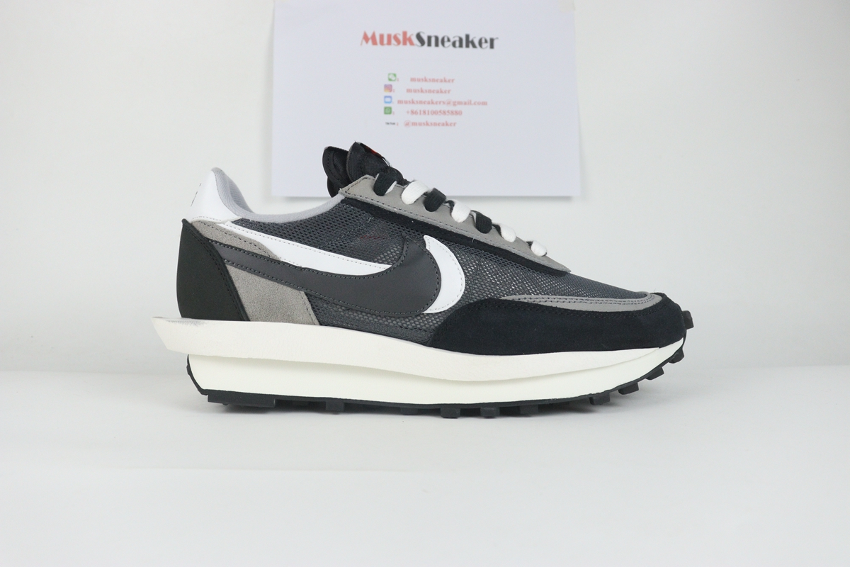 Nike LD Waffle sacai Black BV0073-001