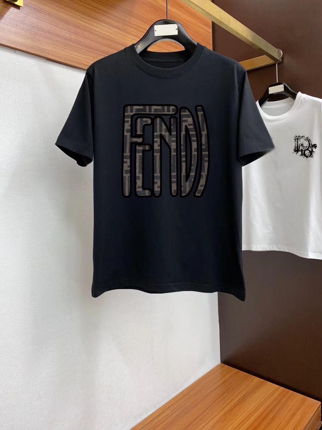 Fendi T-shirt Big Logo