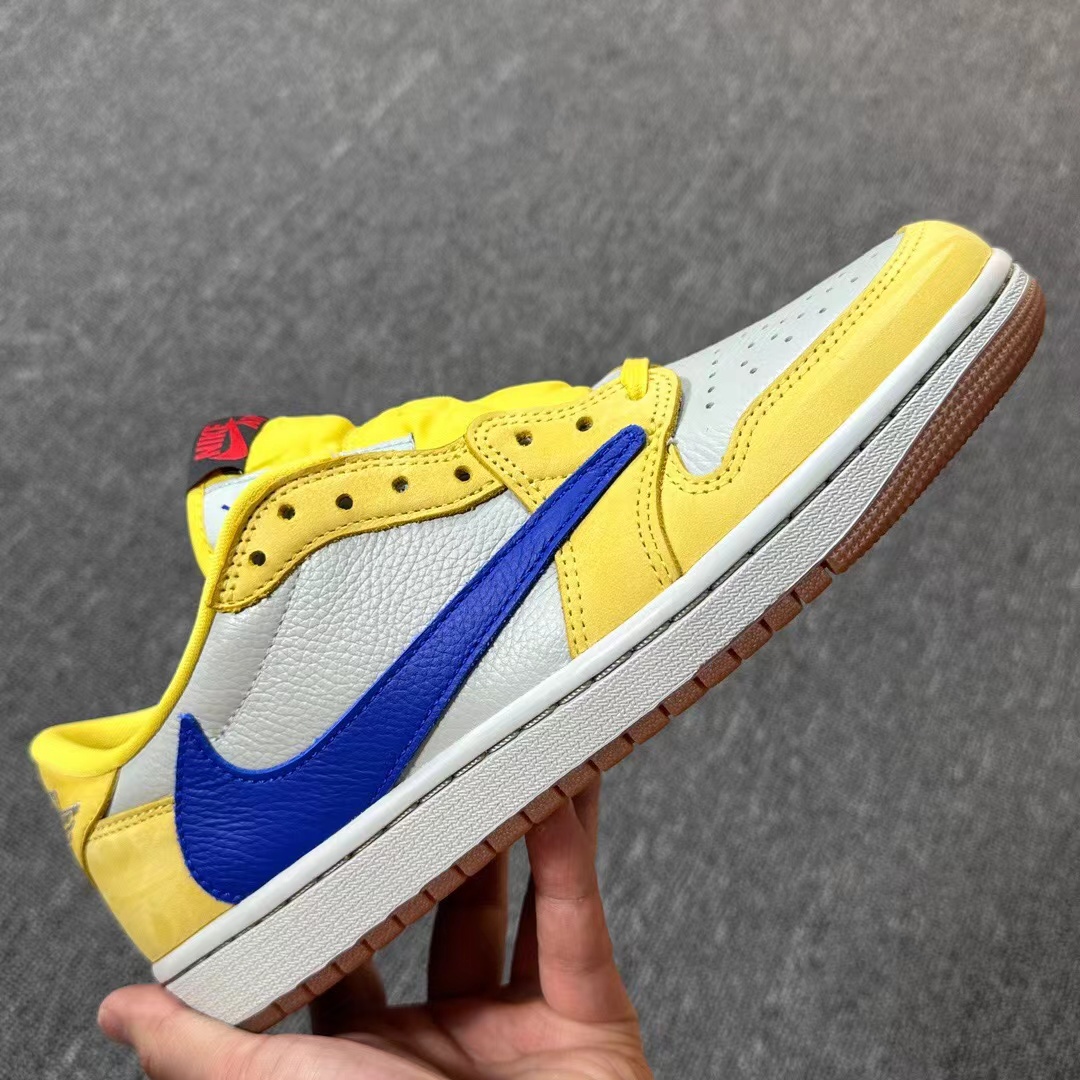 Air Jordan 1 Low x Travis Scott OG Canary