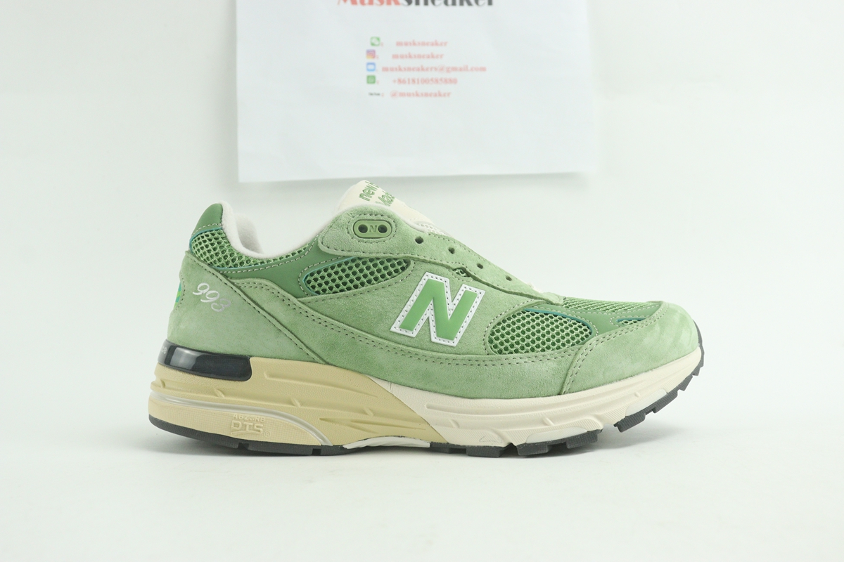 New Balance 993 MiUSA Teddy Santis Chive U993GW