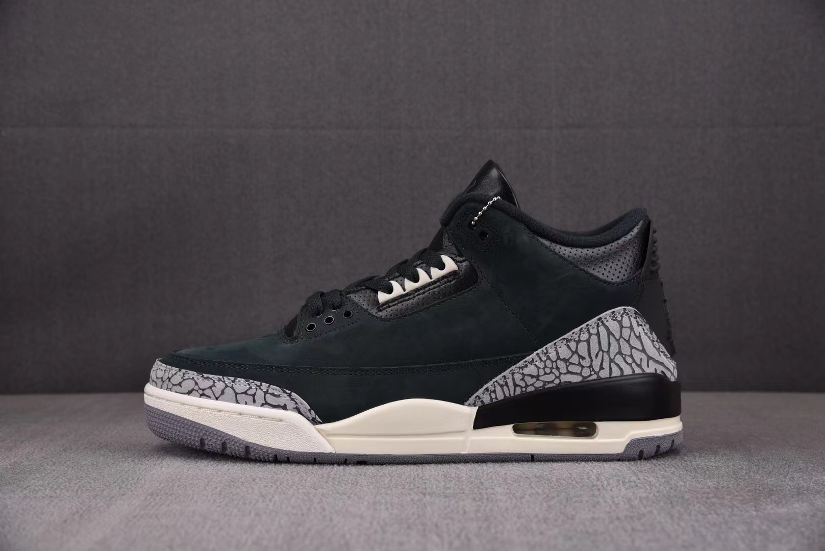 Air Jordan 3 Retro Off Noir CK9246-001