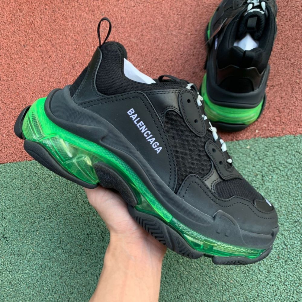 BALENCIAGA triple s 19SS